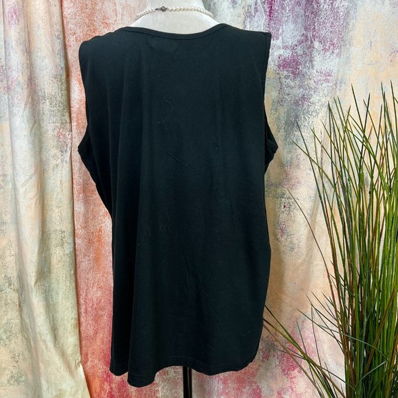 πRegna X / John F Gee Two Tank Tops one with a sexy back - Picture 5 of 16